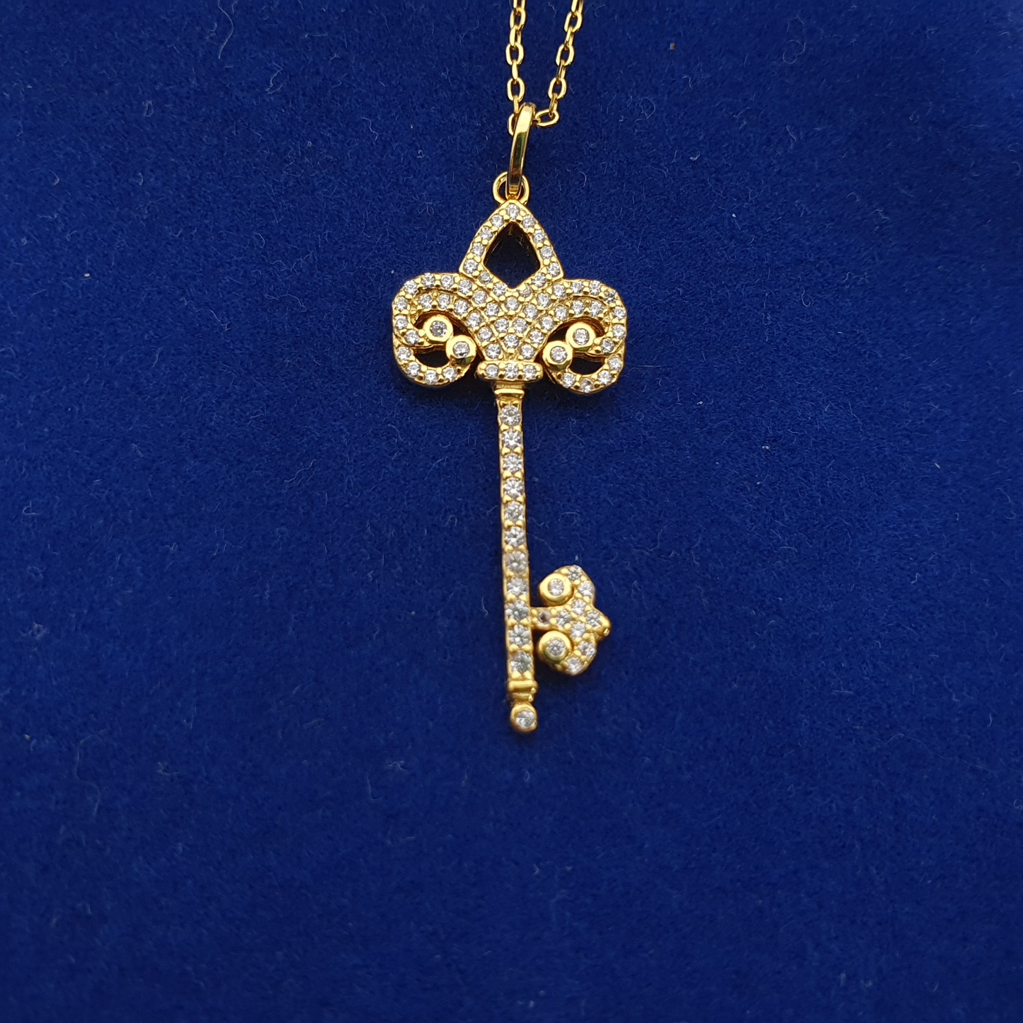 French Style Zirconia Key Shape Pendant Necklace