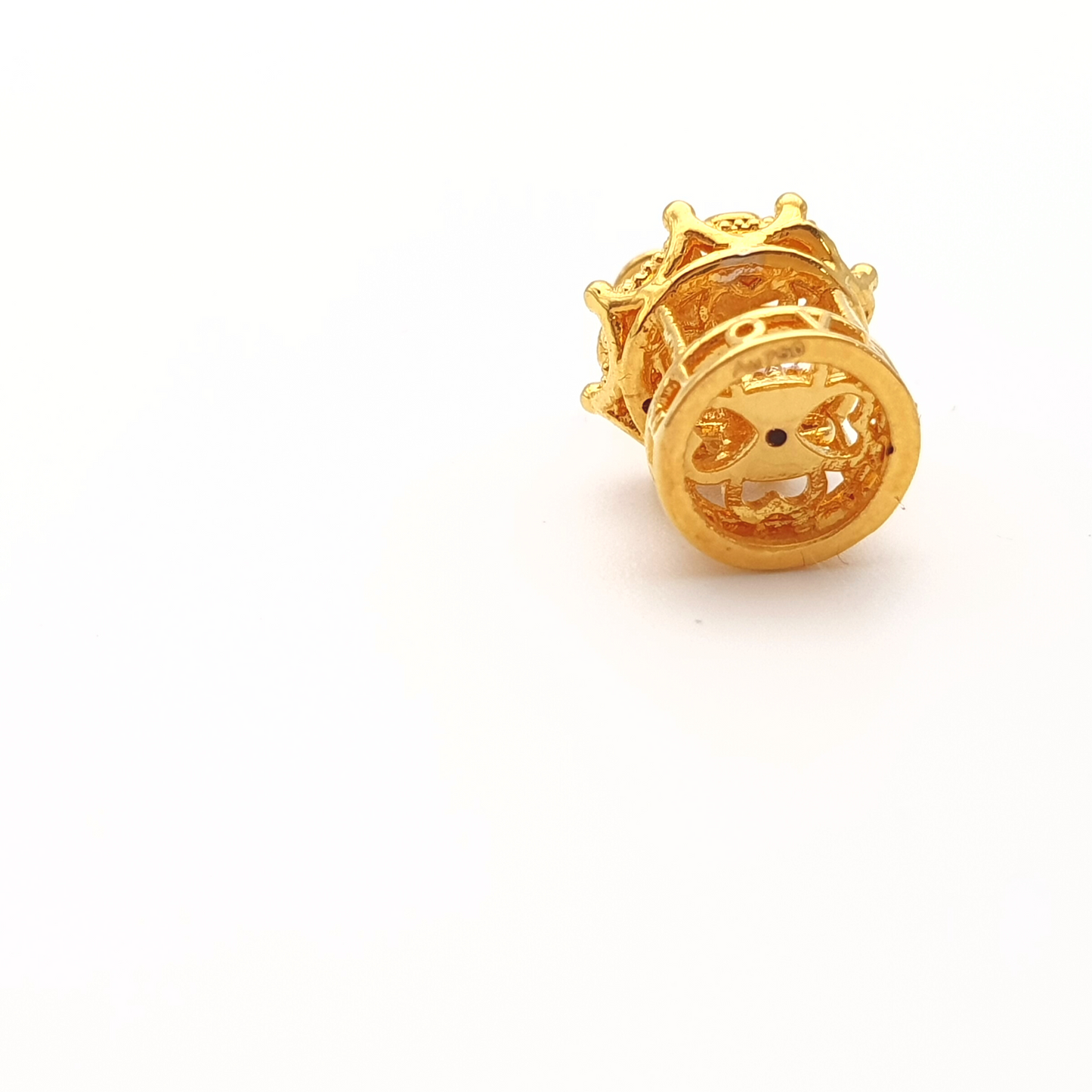 Delicate Carousel Charm in 18K Gold