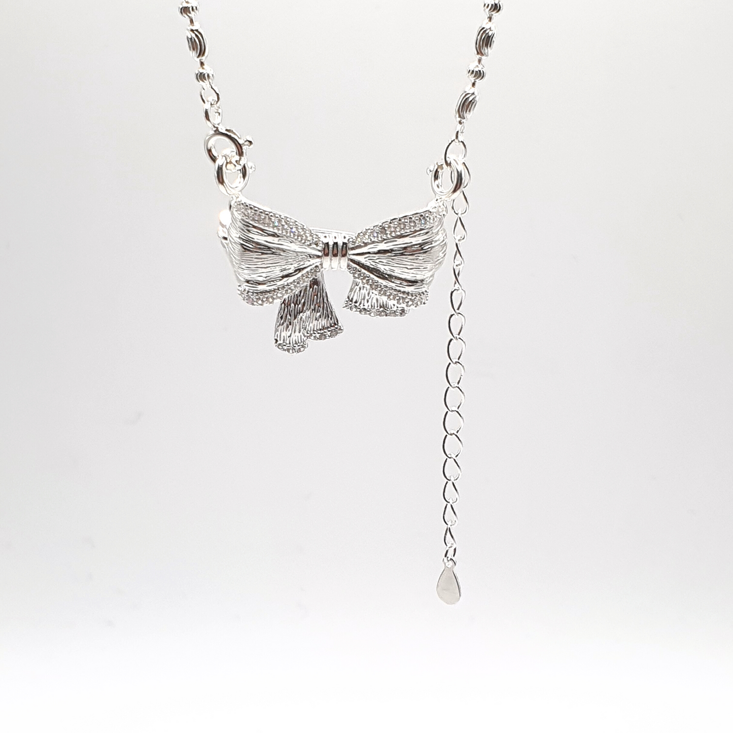 Bow Brooch Necklace