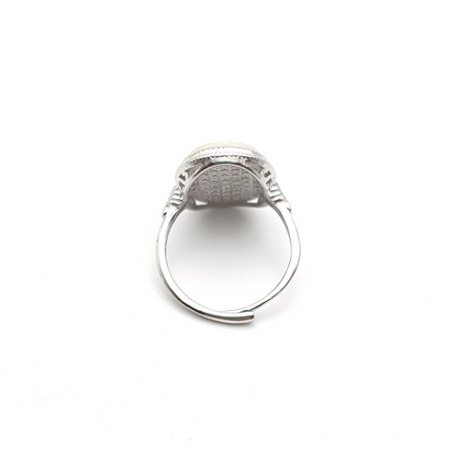 Mother of Pearl Flat Lay Oval Adjustable Ring Silver Tone