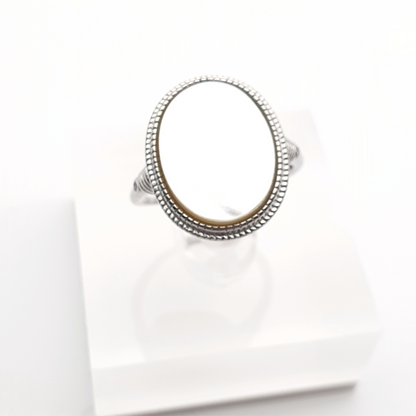 Mother of Pearl Flat Lay Oval Adjustable Ring Silver Tone