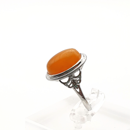 Scalloped Side Old Amber Silver Tone Ring